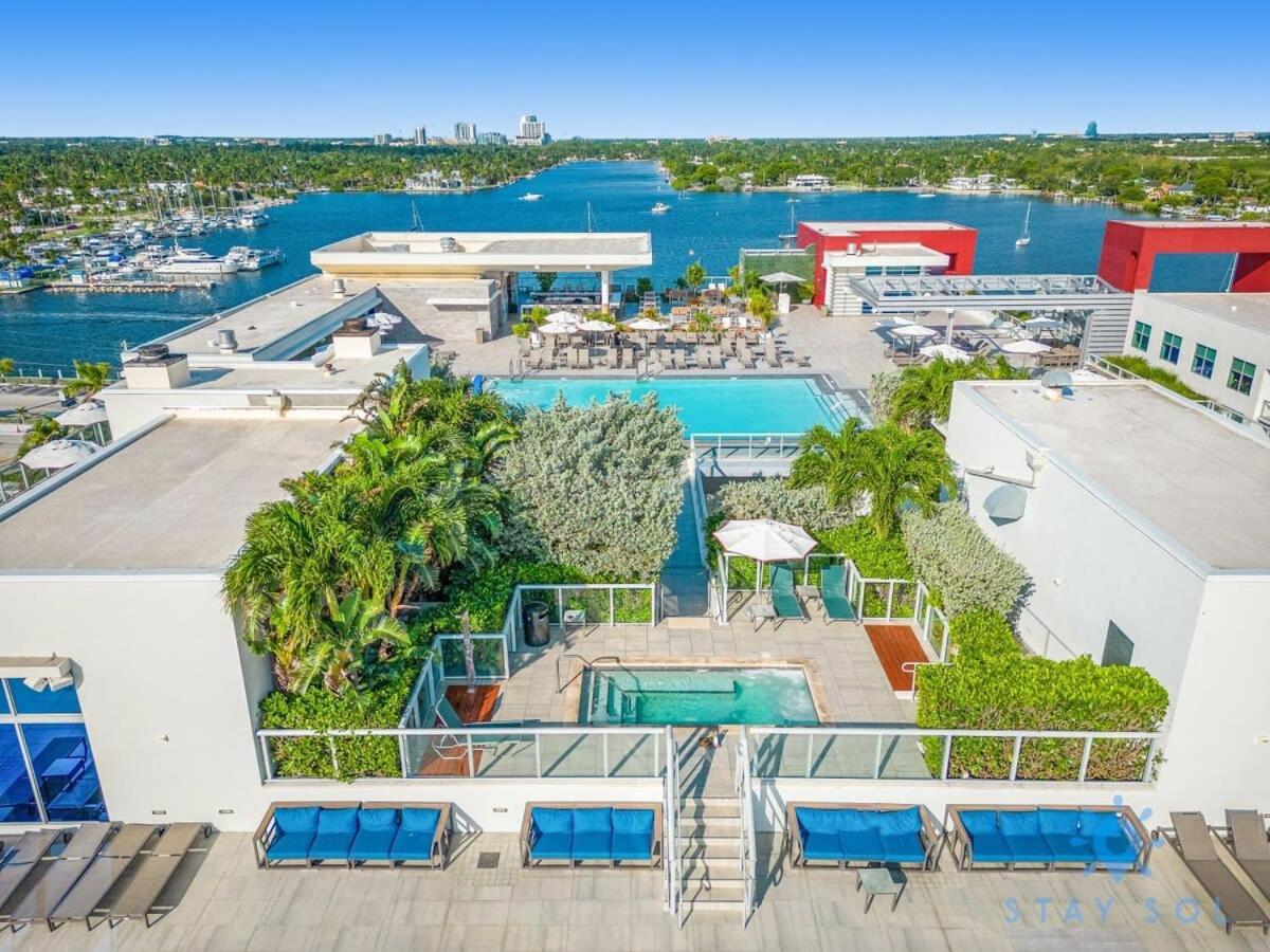 Apartment With Bay View Balcony - Pool - Up To 6 - Gym Hollywood Eksteriør bilde