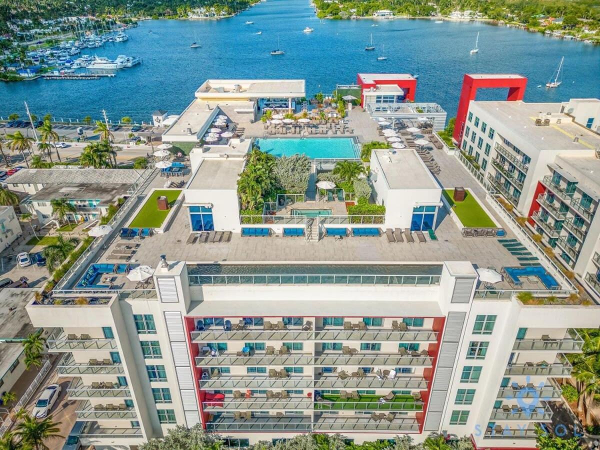 Apartment With Bay View Balcony - Pool - Up To 6 - Gym Hollywood Eksteriør bilde